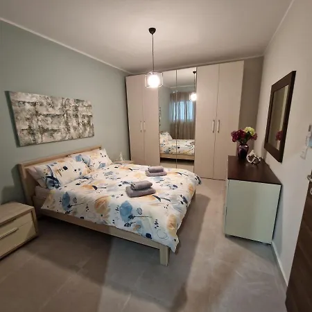 Comfort And Convenience Flat 4 Dad'S Court St. Paul's Bay Exterior photo