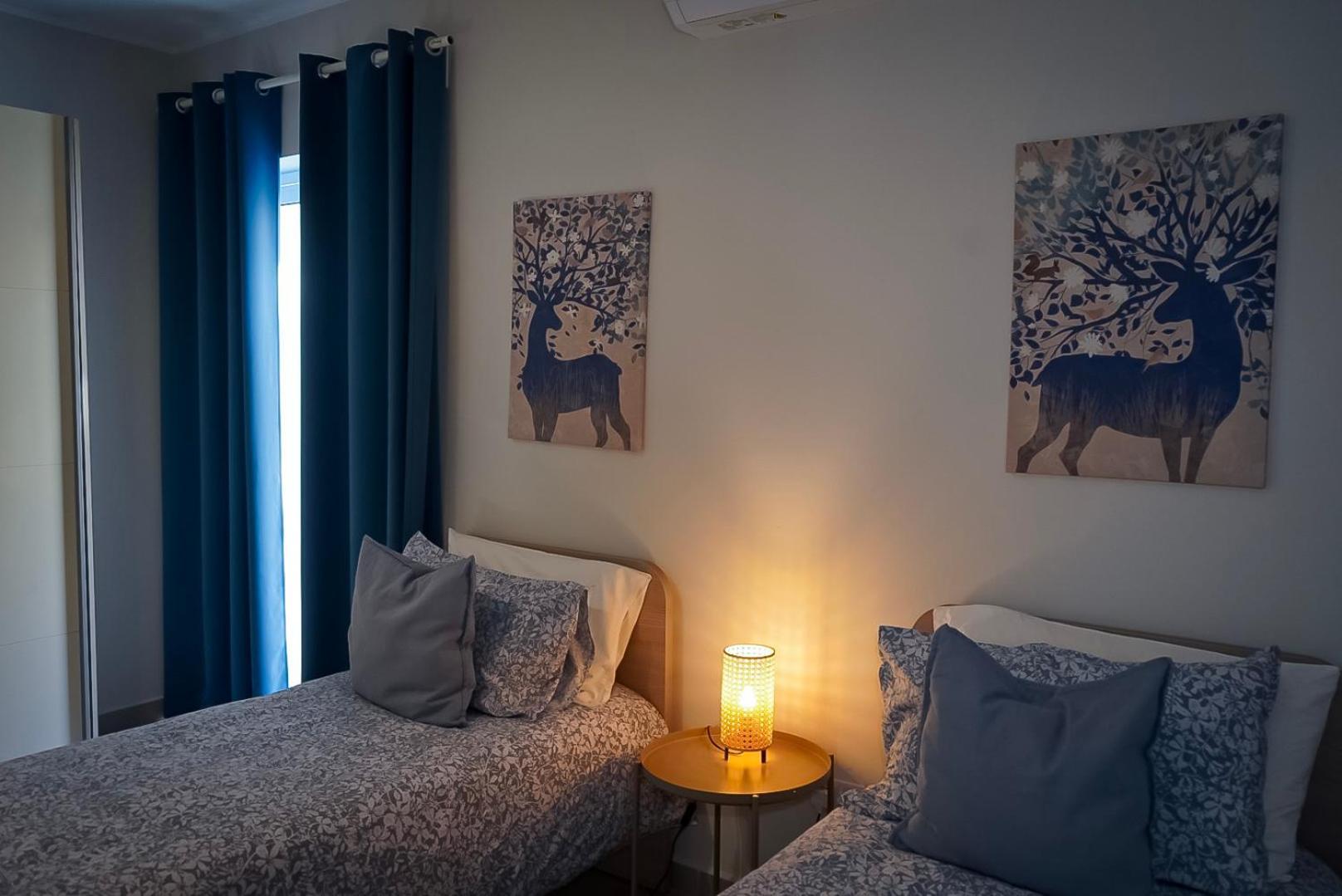 Comfort And Convenience Flat 4 Dad's Court Apartment *